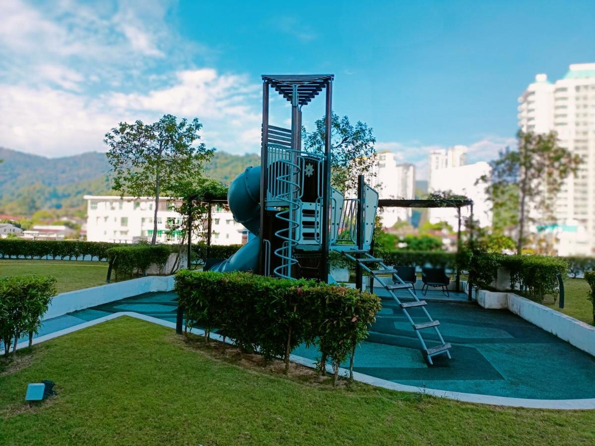 Cozy Seaview 6 Studio Apartment Tanjung Tokong Экстерьер фото